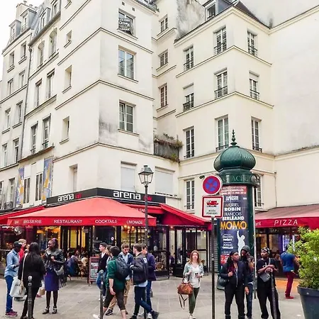 דירה Chatelet Hyper Central Studio With Mezzanine *