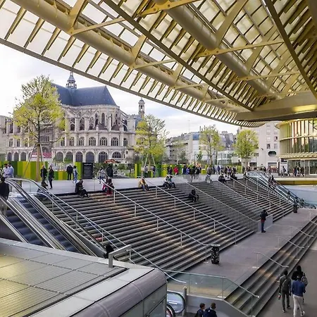 Chatelet Hyper Central Studio With Mezzanine * פריז