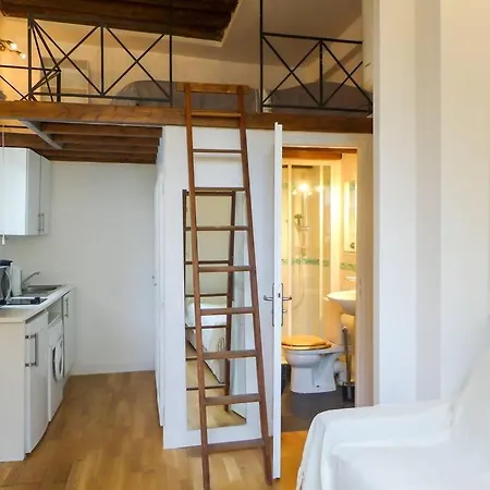 Chatelet Hyper Central Studio With Mezzanine